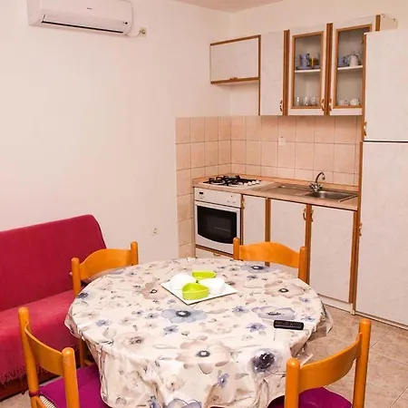 Two Bedroom Fanica *