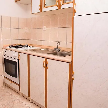 Two Bedroom Fanica *