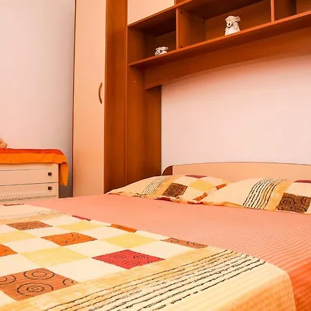 Two Bedroom Fanica * Postira