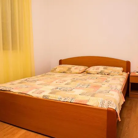 Apartament Two Bedroom Fanica Postira
